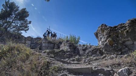 Estella acondiciona la subida a una de las mejores vistas de la ciudad
