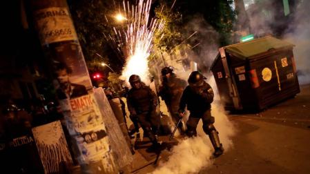 Continúan los disturbios y protestas en Bolivia ante la incertidumbre política