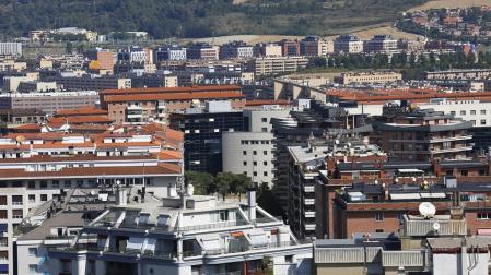 Iturrama y San Juan: Todos los servicios y a un paso del centro de la ciudad