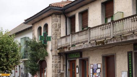 “Es tremendo que Isaba se haya quedado sin farmacia”