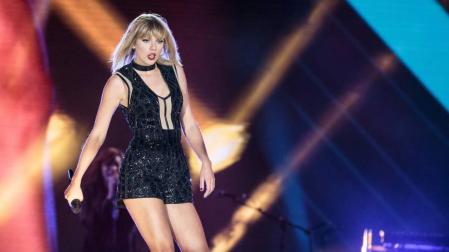 Taylor Swift gana el juicio contra el locutor que le manoseó el trasero