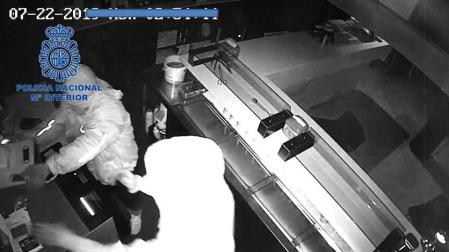 Cuatro detenidos por robos con fuerza en bares de Pamplona