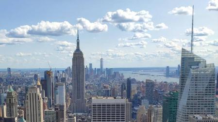 Daniel Bretos Tabar, desde la azotea del Top of The Rock con la vista de Nueva York a su espalda.