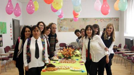 Aperitivo en la clínica Padre Menni para los trabajadores municipales de la Rochapea