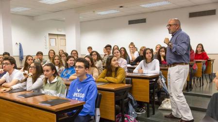 Más de 170 alumnos de Bachillerato, en la octava edición del Club de la Ciencia