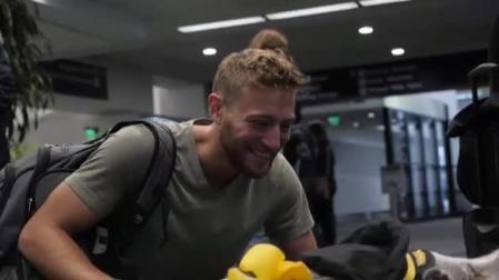 Un cerdo, mascota en el Aeropuerto de San Francisco