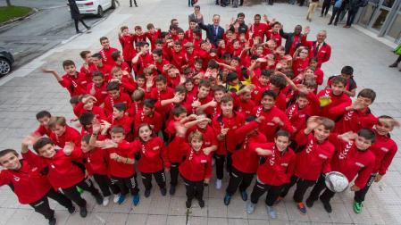 120 niños participan en el proyecto de fútbol base de la Universidad de Navarra