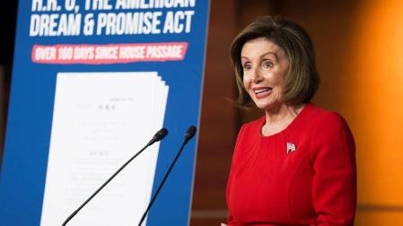 Los demócratas simplifican su mensaje y acusan a Trump de "soborno" a Ucrania