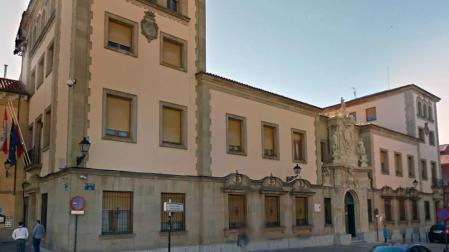 Condenado a doce años de cárcel un octogenario por agresión sexual sobre dos menores de 8 y 9 años en León