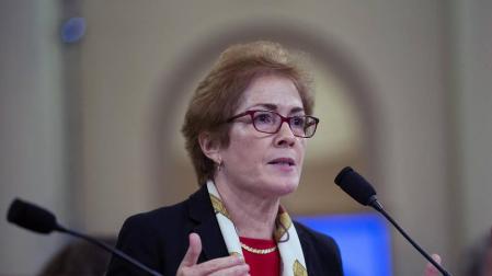 Trump eleva la tensión y ataca a la exembajadora en Ucrania durante su testimonio