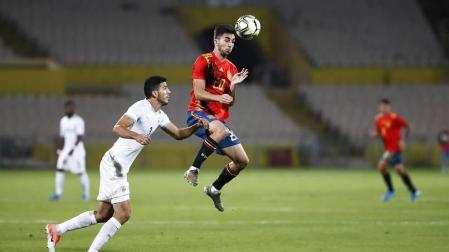 La 'Rojita' se deja sus dos primeros puntos camino a la Eurocopa