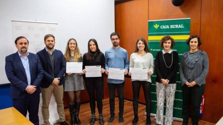 La UPNA y Caja Rural entregan los premios de fin de estudios de emprendimiento
