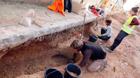 Aparecen 9 nuevos enterramientos de origen medieval en Ribaforada