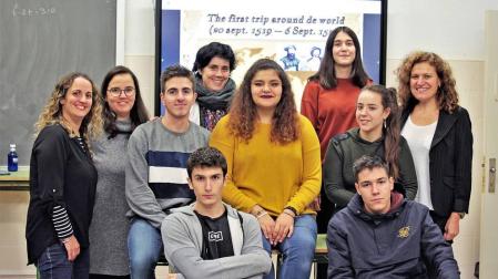 Alumnos de Padre Moret 'llevan' a Magallanes a Rumanía