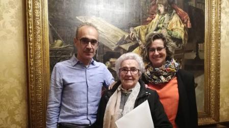 Elena y Javier Lacasia: “Prometimos a nuestro padre que sus fotos no se perderían”