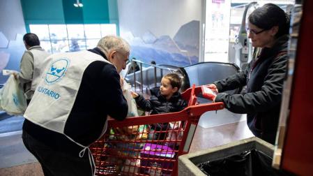 El Banco de Alimentos dice que la lluvia no para la recogida