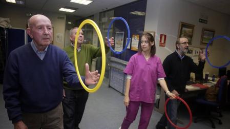 El parkinson no tiene cura y se desconocen sus causas. En Navarra hay 2.351 casos diagnosticados.