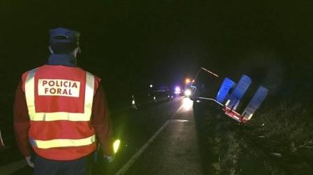 Un herido en un accidente de tráfico en la N-121-A en Almandoz