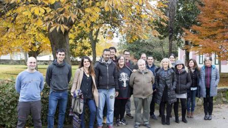 Diez personas con enfermedad mental han realizado trabajos en las huertas de Elkarkide