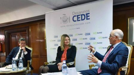 España no está lista y va rezagada en movilidad eléctrica, según Laura Ros (VW)