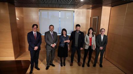 PSOE ve voluntad de entendimiento con ERC tras su primera reunión negociadora