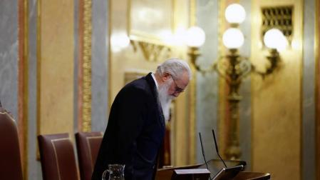 Zamarrón pide perdón a los españoles por el fracaso de la anterior legislatura