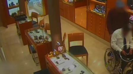 Detenido un ladrón que simulaba estar en silla de ruedas