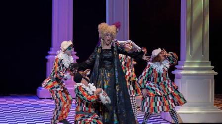 Imagen del montaje de 'El traje nuevo del emperador'.