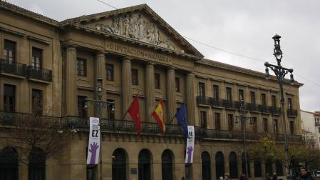 ​La AIReF cree que Navarra cumplirá las estimaciones pero con ingresos a la baja