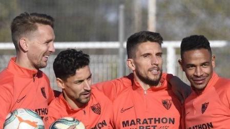 El Sevilla recupera a sus pilares básicos ante Osasuna