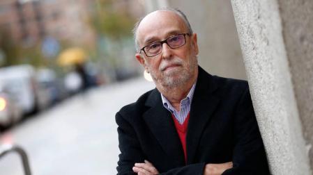 Carlos Domínguez, jesuita y teólogo: "Ninguno somos heterosexuales ni homosexuales al 100%”