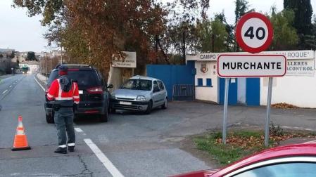 Dos mujeres heridas en una colisión entre dos coches en Murchante