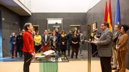Ana Ansa toma posesión como nueva parlamentaria en el Parlamento de Navarra