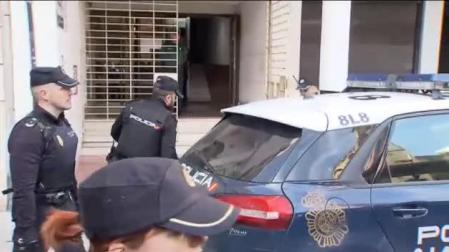 Gritos de "¡Asesino!" reciben al sospechoso de la muerte de Marta Calvo
