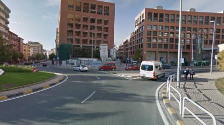 Un joven de 19 años, herido tras ser atropellado por un coche en Pamplona