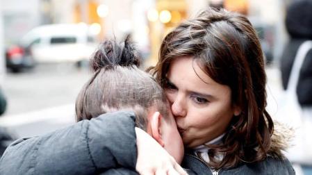 Piden prisión permanente para la acusada de asesinar en Bilbao a su hija de 9 años