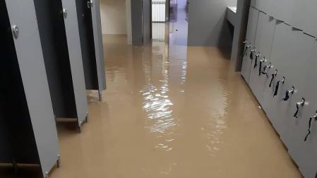 El gerente de Amaya afirma que están "completamente desprotegidos" de las riadas