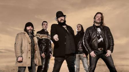 Marea, a conquistar el Navarra Arena