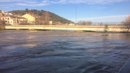 El río Arga a su paso por Funes este sábado a las nueve de la mañana