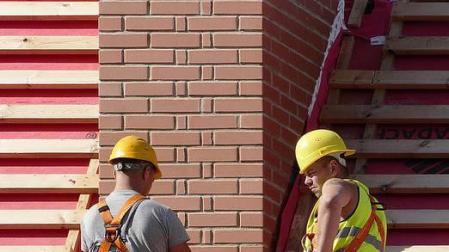 Cada trabajador falta a su puesto tres días al año de forma injustificada