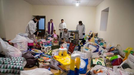 La Iglesia de San Lorenzo recoge juguetes para niños desfavorecidos