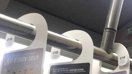 Campaña de la Delegación del Gobierno en las villavesas contra la violencia de género