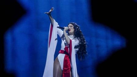 La cantante abarrotó el feudo madrileño este martes, 10 de diciembre, con la asistencia de más de 16.000 espectadores.