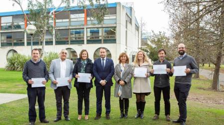 La UPNA reconoce la labor de seis docentes