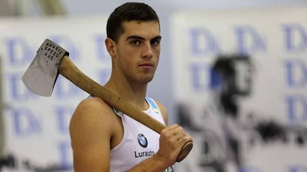 Iker Vicente: "La aizkora tiene que cambiar para ser un deporte moderno"