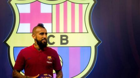 Arturo Vidal: "Espero ayudar al Barça a ganar todo"