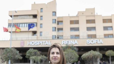 Ana Beamonte: "¿Externalización? La prioridad siempre es la salud del paciente”