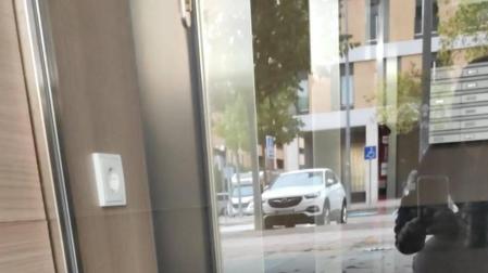 Vecinos de Nuevo Artica alertan de ratas y lo achacan al sistema de basuras
