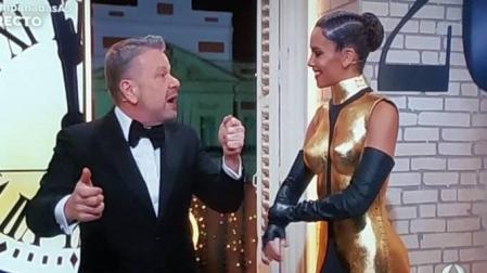 Los memes del vestido de Cristina Pedroche arrasan en Internet