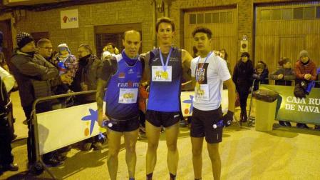 Galería de fotos de la carrera en la que se impusieron Paco Sanz y Carmen Riaño.